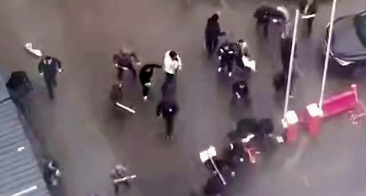 Бей своих, чтобы чужие боялись 