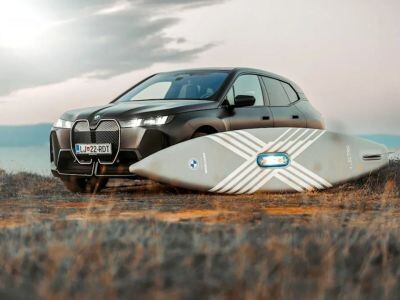    BMW представила первый самонадувающийся электросапборд