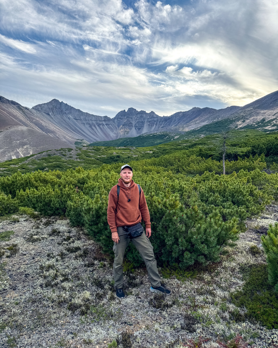 Вид на горный "цирк"