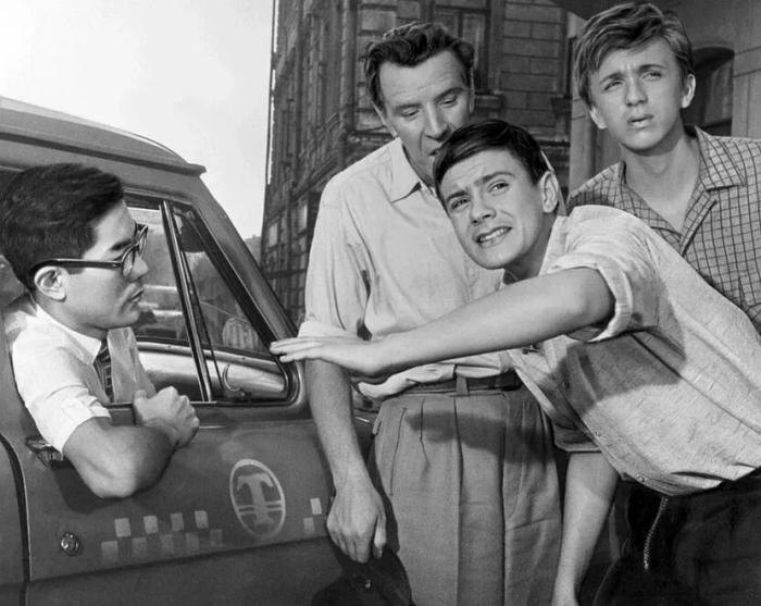 Обложка © Kinopoisk.ru / Кадр из фильма «Я шагаю по Москве» 1963 год, режиссёр Георгий Данелия, сценарий Геннадия Шпаликова