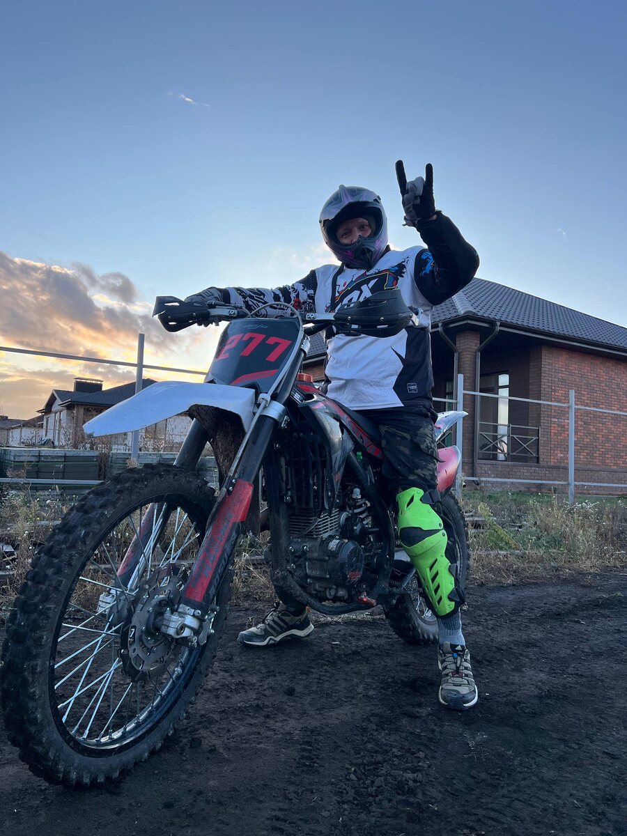Мотокросс стал для меня ещё одним из моих увлечений