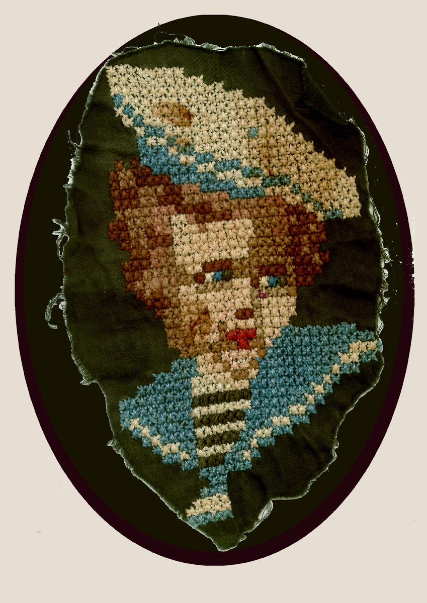 Вышитый портрет Ярослава Николаева в детстве. Архив семьи художника.