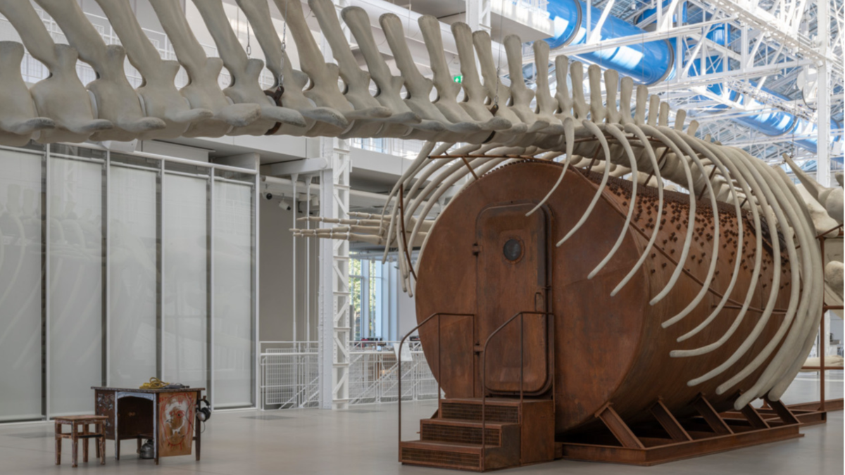 Размеры кита вдохновляли не только Ласло Краснахоркаи, но и авторов проекта "52 Герц" в Доме культуры ГЭС-2. Фото из архива ГЭС-2