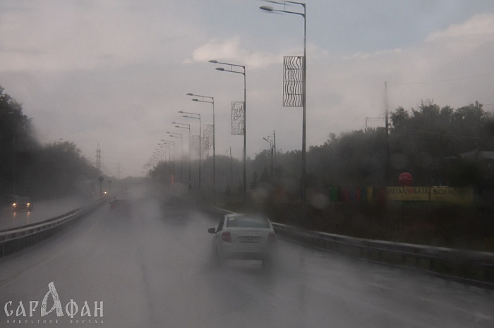 Ливни с грозами и штормовой ветер надвигаются на Кубань