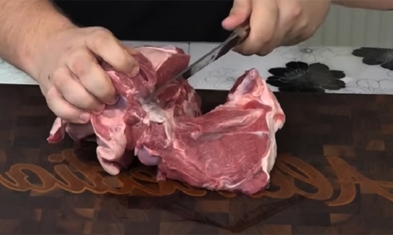 Бешбармак по-казахски: праздник вкуса начинается с традиций