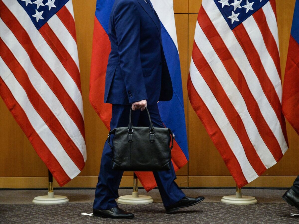    Флаги России и США© РИА Новости / Алексей Витвицкий