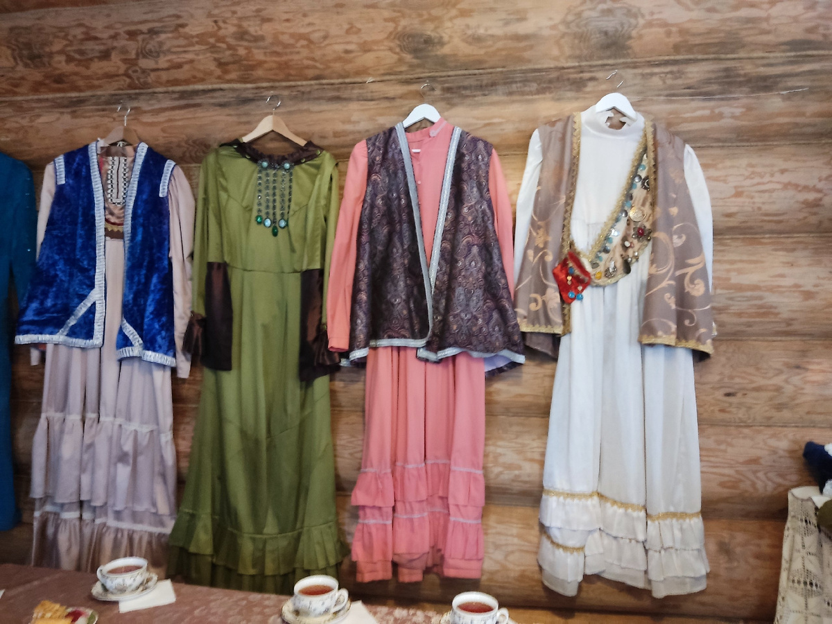 Татарские женские костюмы в музее Чакчака в Казани