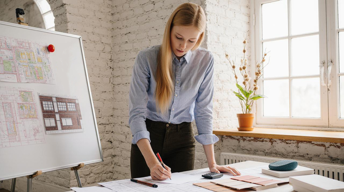 Как стать дизайнером интерьера в 2025 году