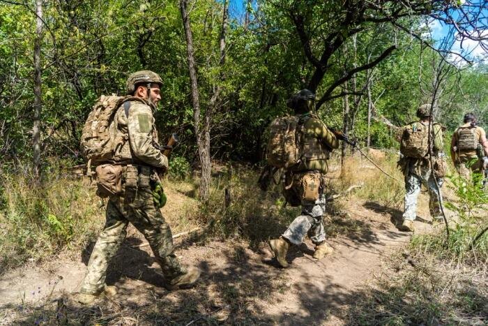 Обложка © Shutterstock / FOTODOM / Jose HERNANDEZ Camera 51