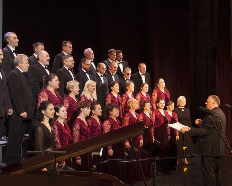     Хоровую капеллу «Курск» отметили на Всероссийском хоровом фестивале