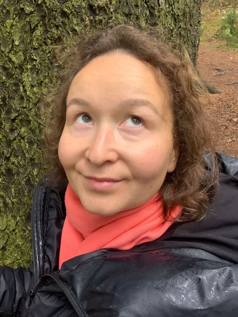 Любуюсь дятлом