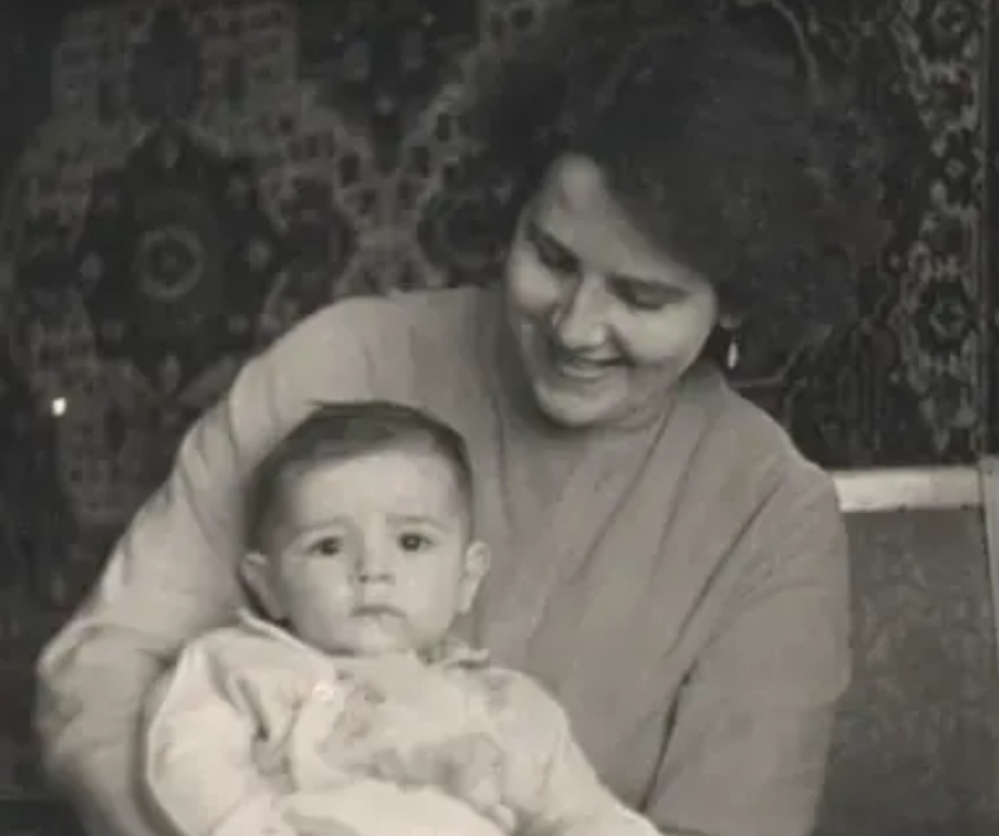 Вадим с мамой