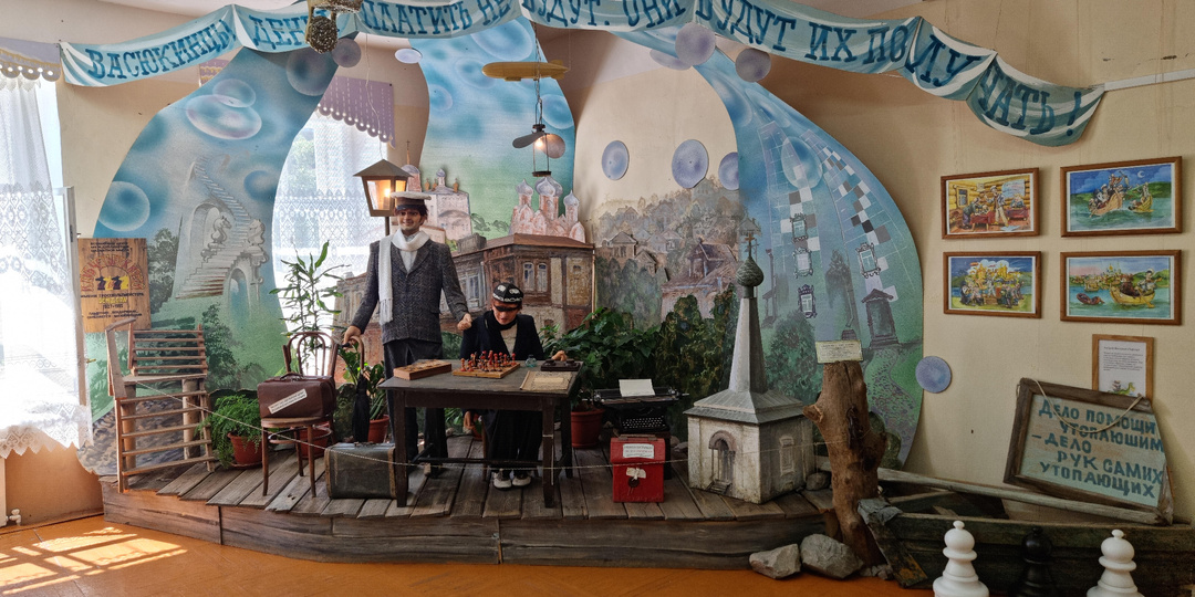 Козьмодемьянск: по следам Остапа Бендера, одноразовые корабли и расплата за легкомыслие. День шестьдесят четвертый. 🤔