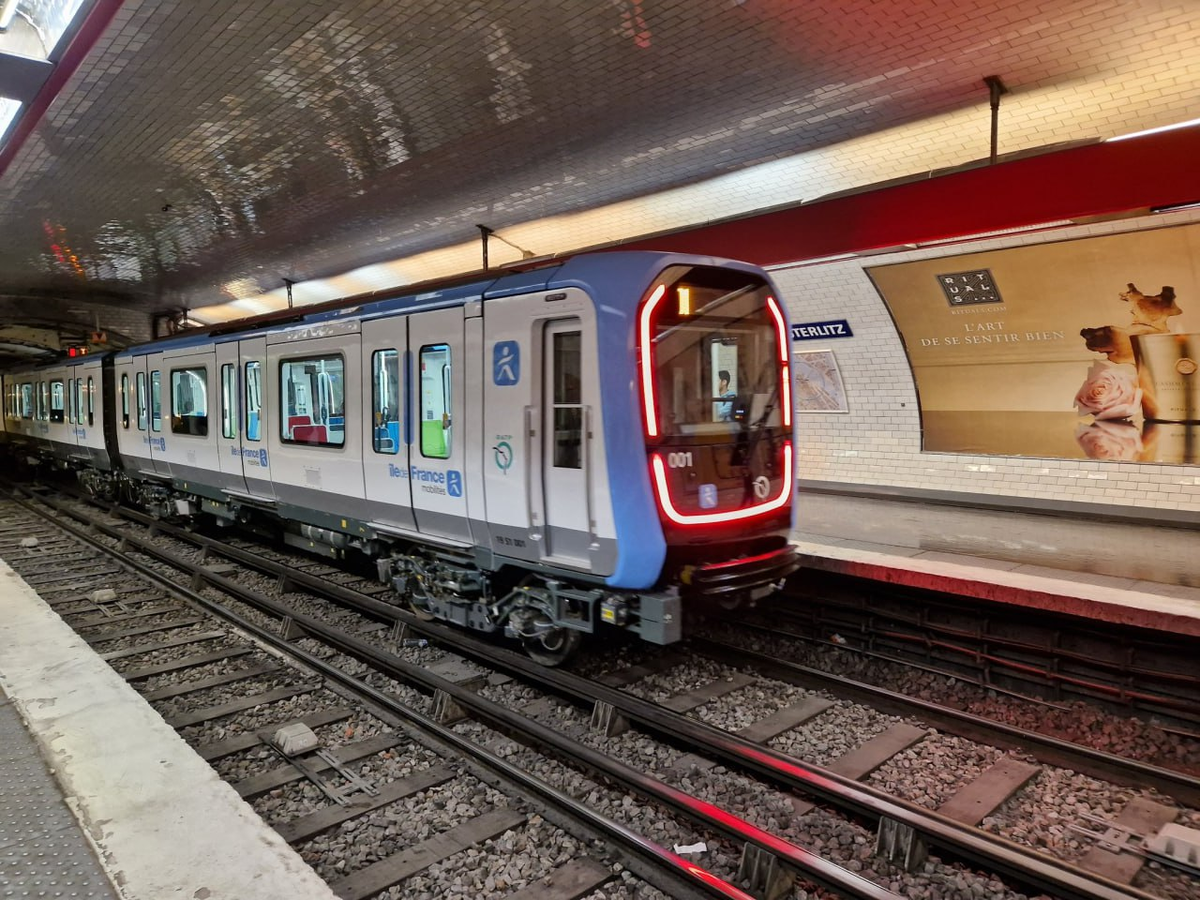 Поезд метро серии MF19 от Alstom для Парижа. Источник: CreeperDeParis/X