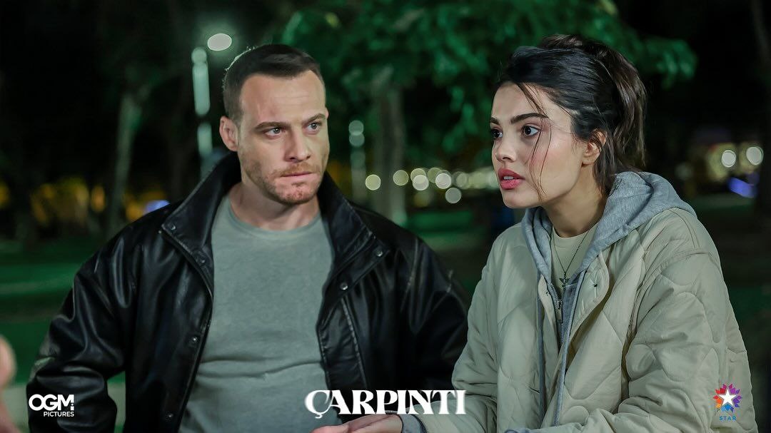 Арас - Аслы. Керем Бюрсин - Лизге Джемерт.