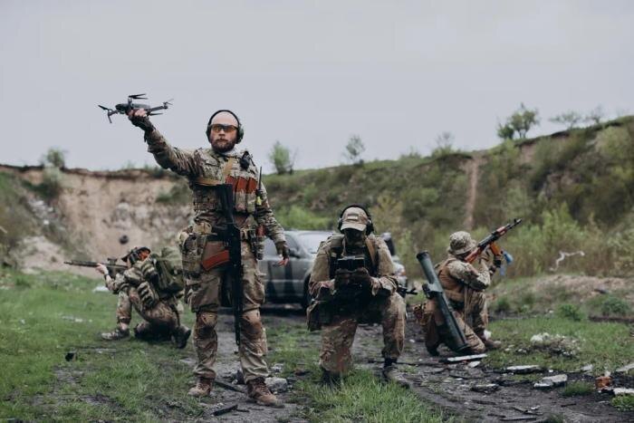 Обложка © Shutterstock / FOTODOM / Dmytro Sheremeta