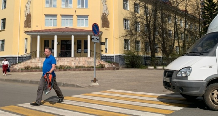    Пешеход на переходе - больше не стоп-сигнал: как Верховный суд изменил правила и судьбы российских водителей