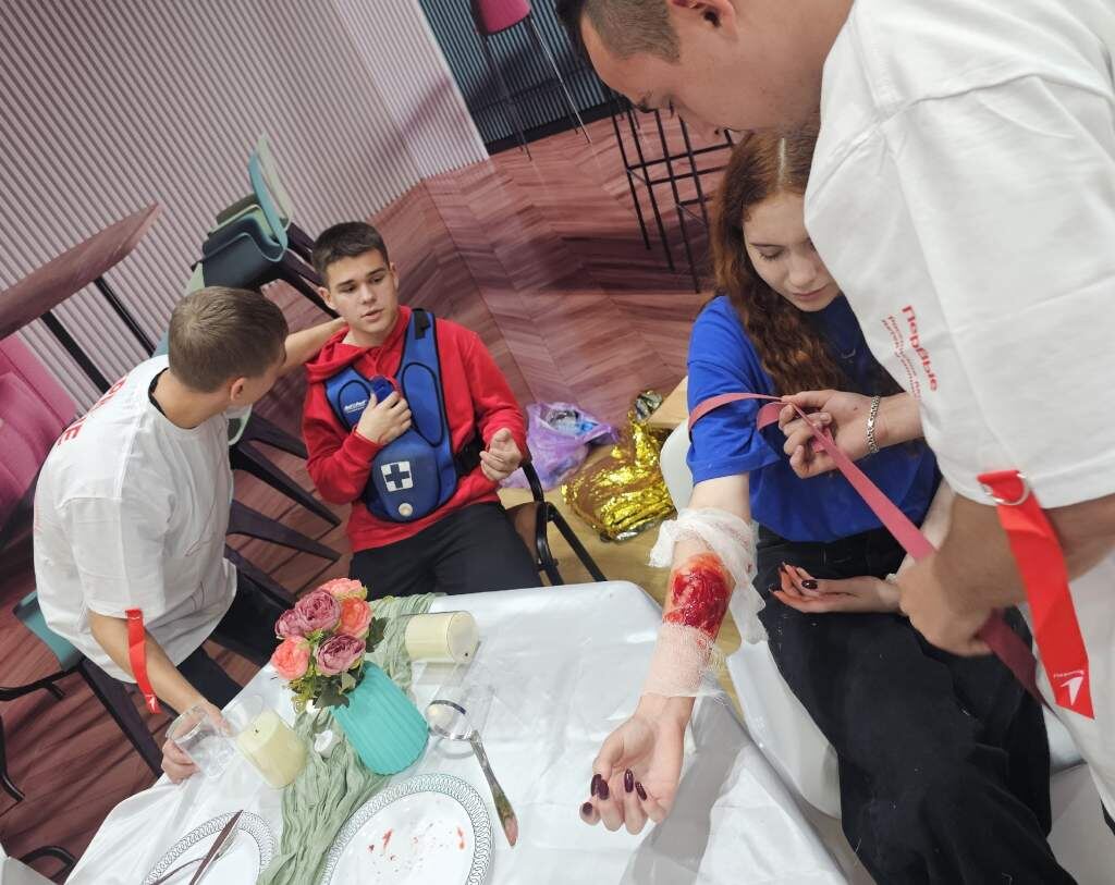 Листайте вправо, чтобы увидеть больше изображений