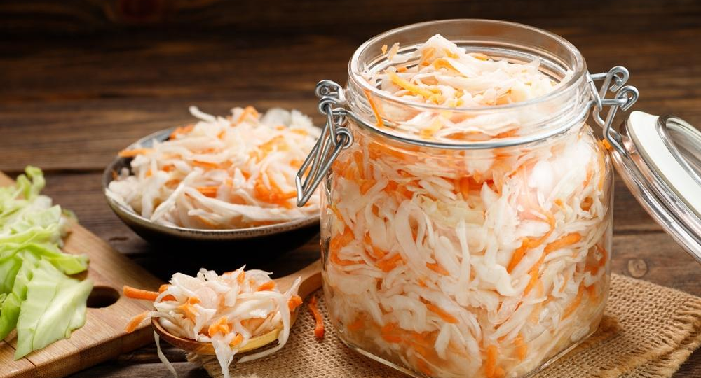 Когда квасить капусту по лунному календарю: 3 простых рецепта