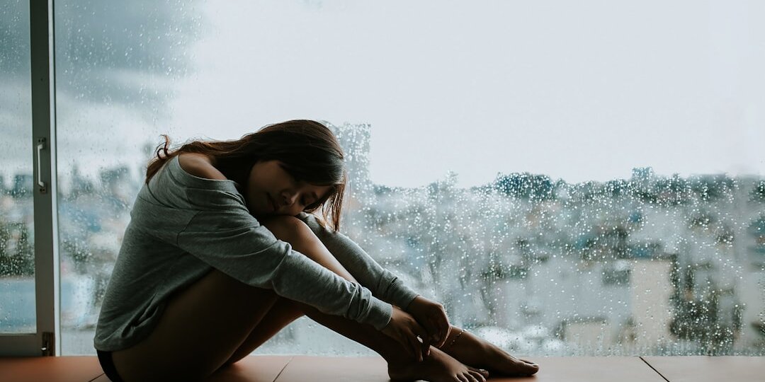 Травма отвержения: почему страшно быть собой и как это изменить