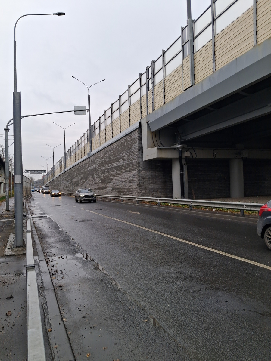 Новый виадук и ул. Циолковского. Фото автора. 