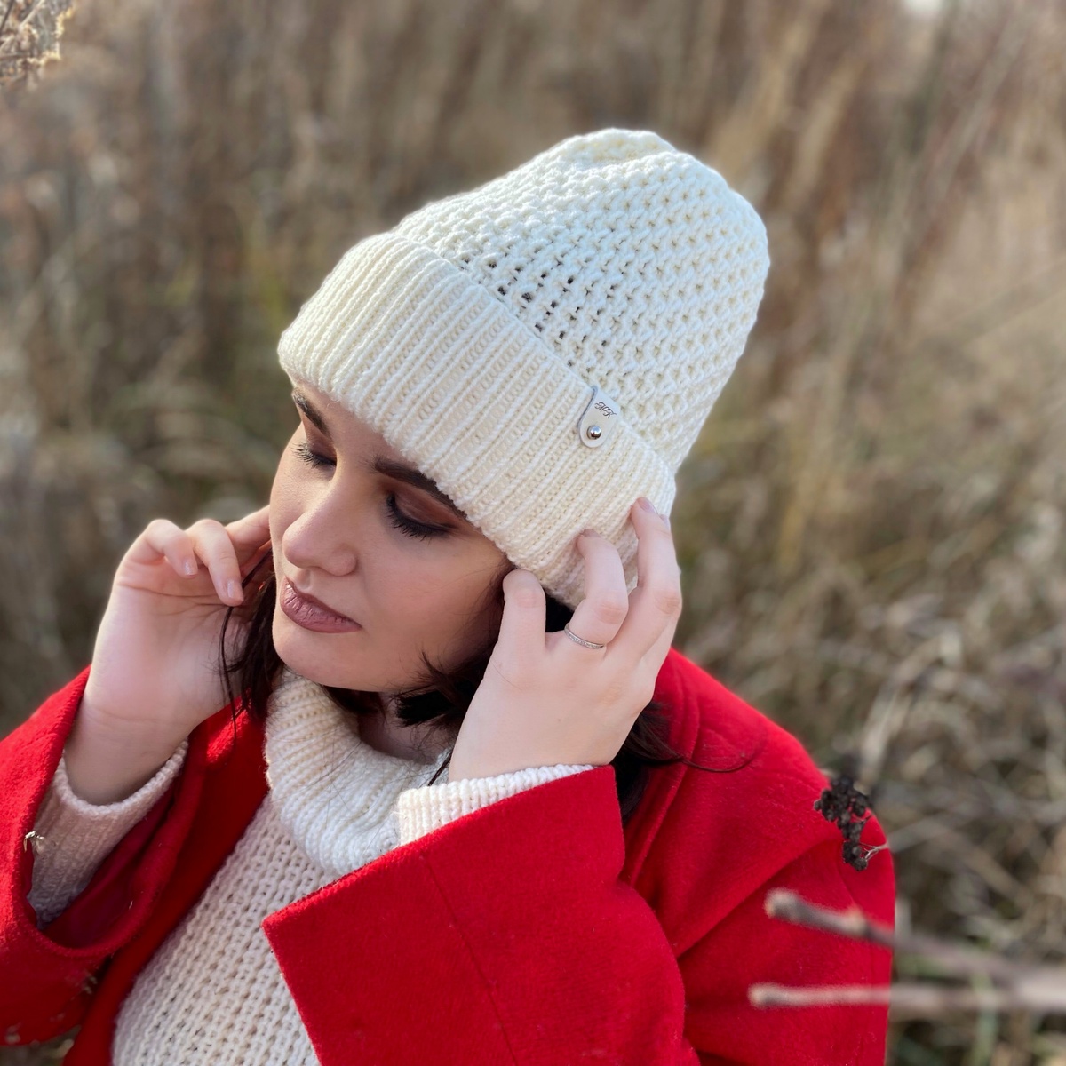 свитер и шапка из Ализе Лана голд