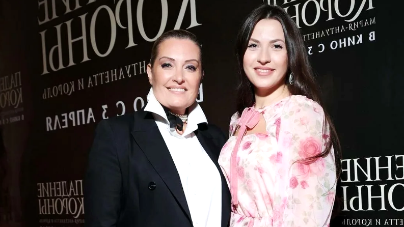 на фото Евгения Ахременко и Валентина Карчевская