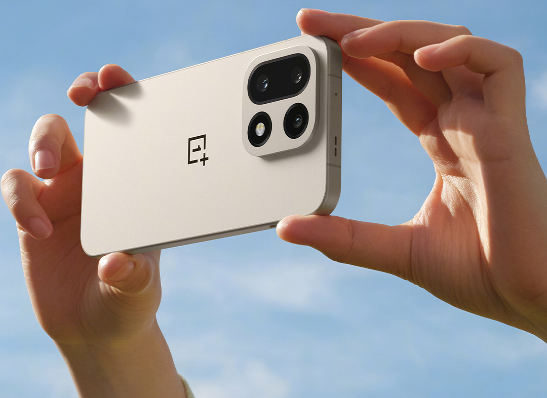 Дата выхода и статус
Официальная премьера: 27 октября 2025 года (Китай).

Глобальный релиз: ожидается в ноябре–декабре 2025 года.

Категория: флагман премиум-класса.