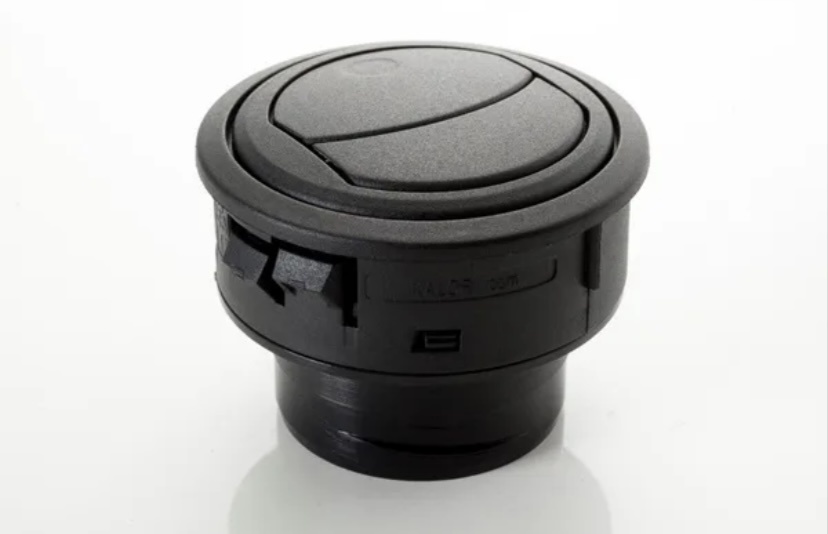 Дефлектора с изменяемым углом направления воздуха, а так же которые можно полностью закрывать.