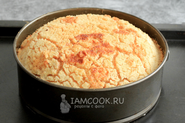 Не тесто, а крошка: печём ватрушку, которая выглядит как торт и тает во рту