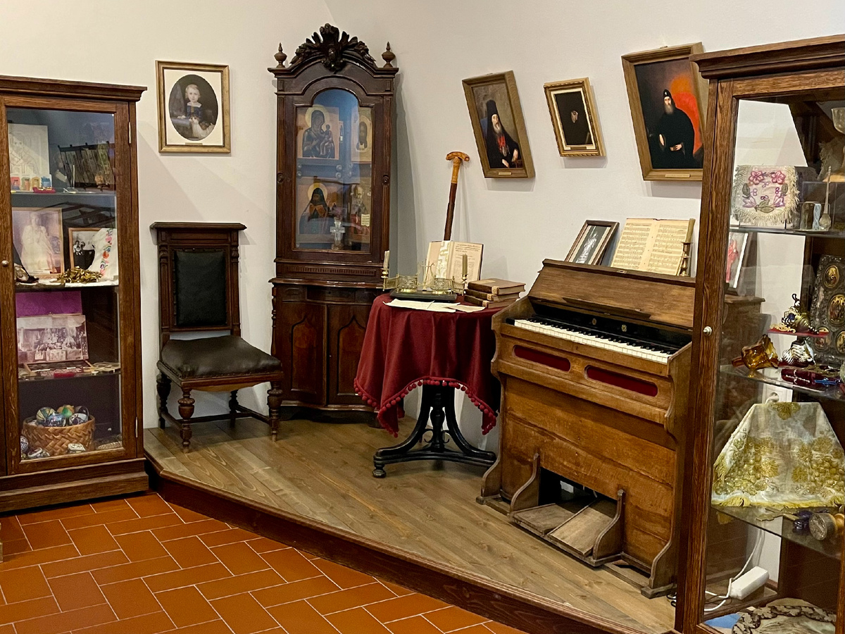 Музей истории Покровского Хотькова монастыря