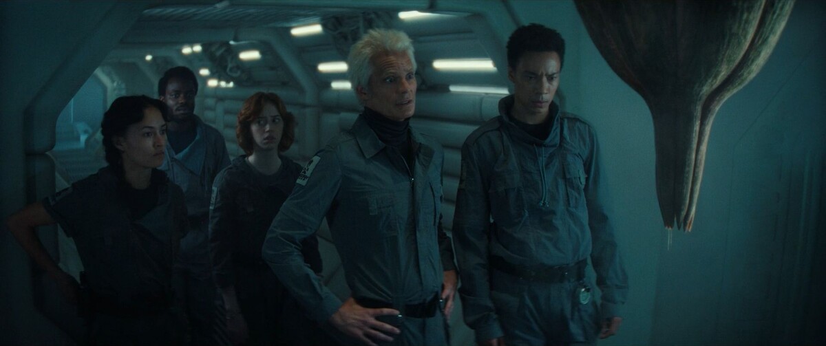 Сначала лицехваты породили хедкрабов, а теперь уже «Чужой» заимствует у «Half-Life» барнаклов.