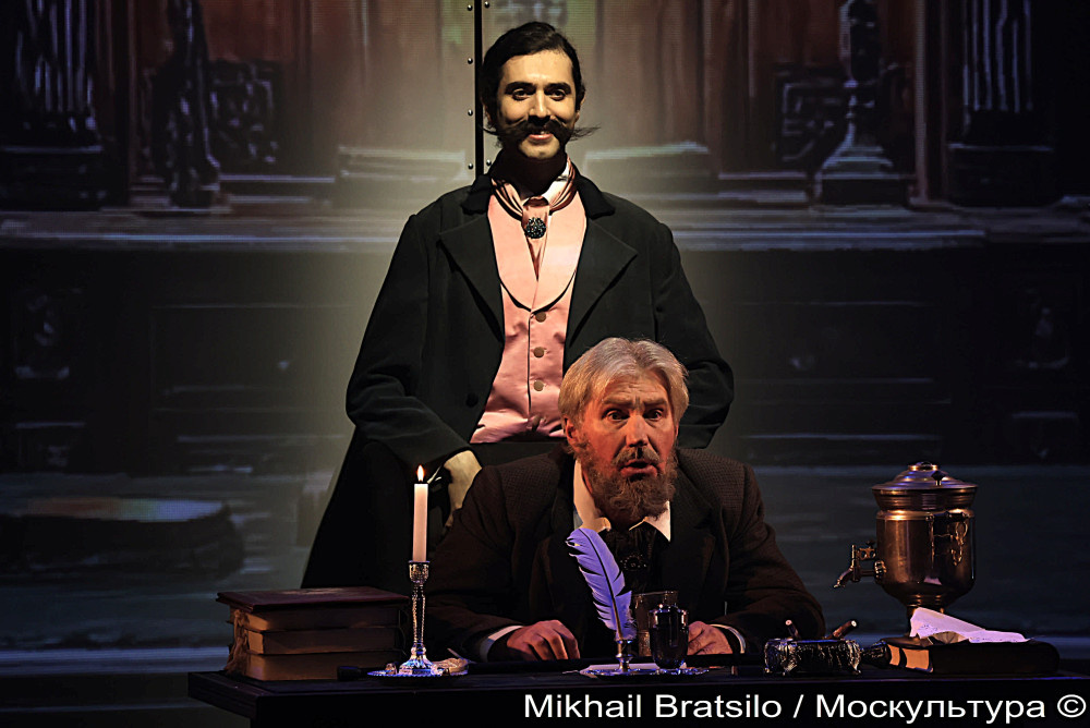 Сухово-Кобылин в старости - Юрий Голубцов, Сухово-Кобылин в молодости - Рашид Казиев
