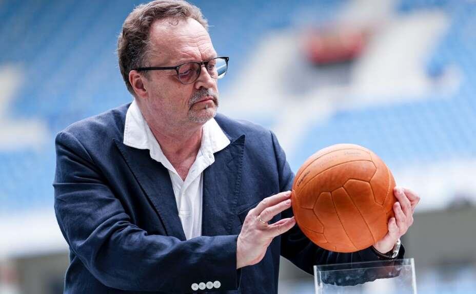    Знаменитый комментатор Виктор Гусев празднует день рождения. Фото: Соцсети РФС