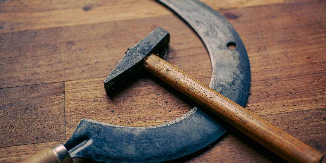 Вернуться к строительству коммунизма, но всё сделать правильно. Почему это плохая идея