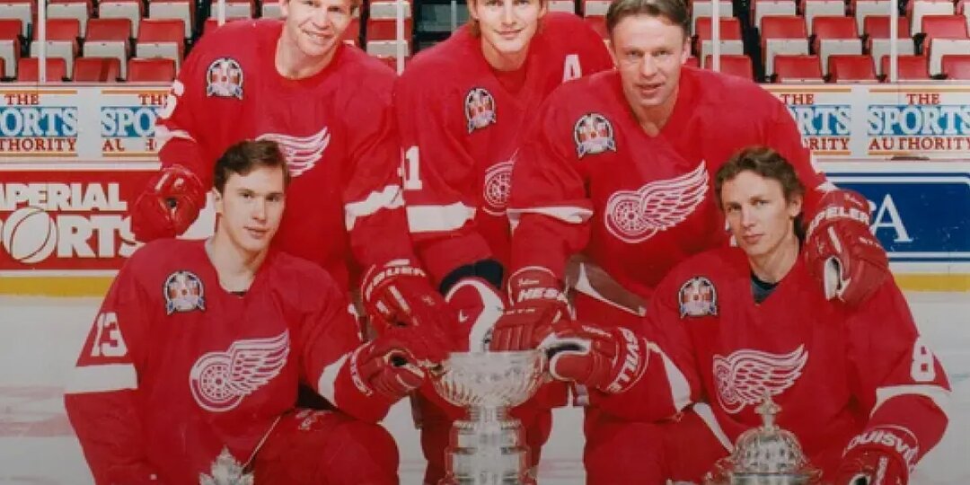 «Опять эти русские вышли, сейчас будут нас возить». Ларионов — к 30-летию «Русской пятерки»