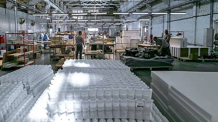     Матрасы идут в переработку