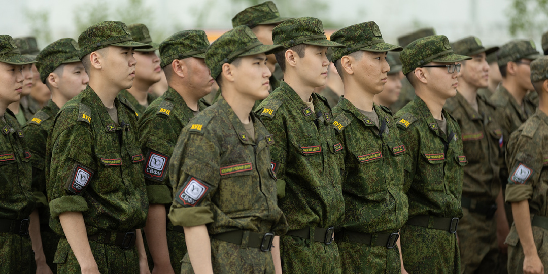 Студенты ИЗФиР СВФУ рассказали о подготовке в Военном учебном центре
