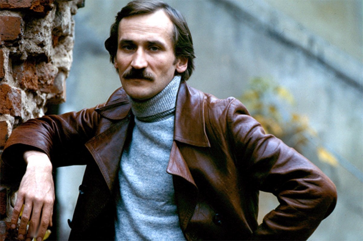 Леонид Алексеевич Филатов - советский и российский актёр театра и кино, кинорежиссёр, поэт, драматург, публицист, телеведущий. Народный артист Российской Федерации