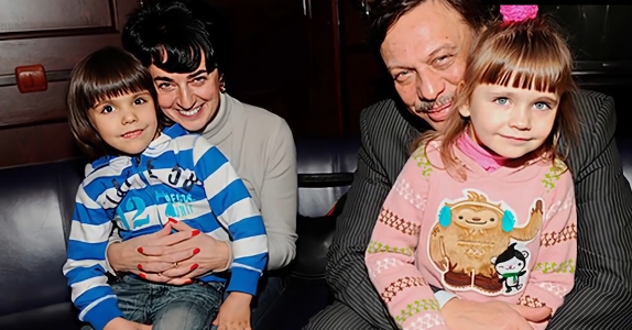 Михаил барщевский с женой и детьми