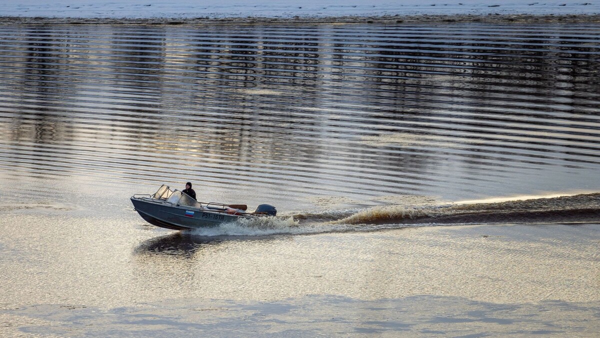    Ледяной покров на большинстве рек региона установился вовремя. На Оби запаздывает. Фото: Федор Воронов / «Ямал-Медиа»