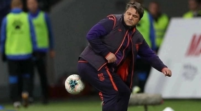 Остановить мягко мяч любыми частями тела разрешенными правилами дано не каждому. Талант он или есть или его нет. "Разве футбол состоит из забитых мячей". Евсеев лучший "самородок" российского футбола! 