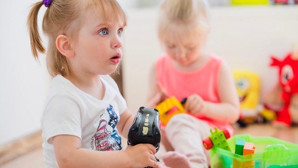 Адаптация малышей к садику: ошибки родителей и как их избежать