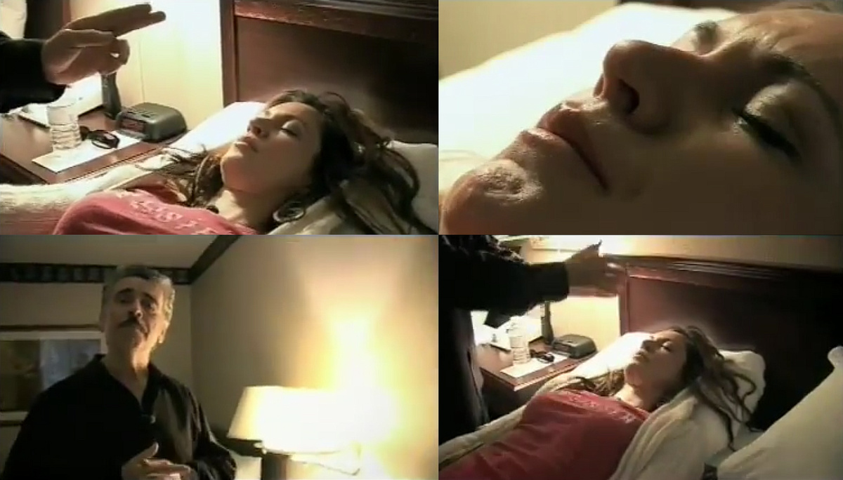 Момент регрессивного гипноза снятый на камеру, где доктор Эдриан Финкельштейн задаёт вопрос Шерри о романе с Кеннеди, Шерри начинает плакать, а её подбородок затрясся - несомненно, она в этот момент испытывает очень сильные эмоции. 