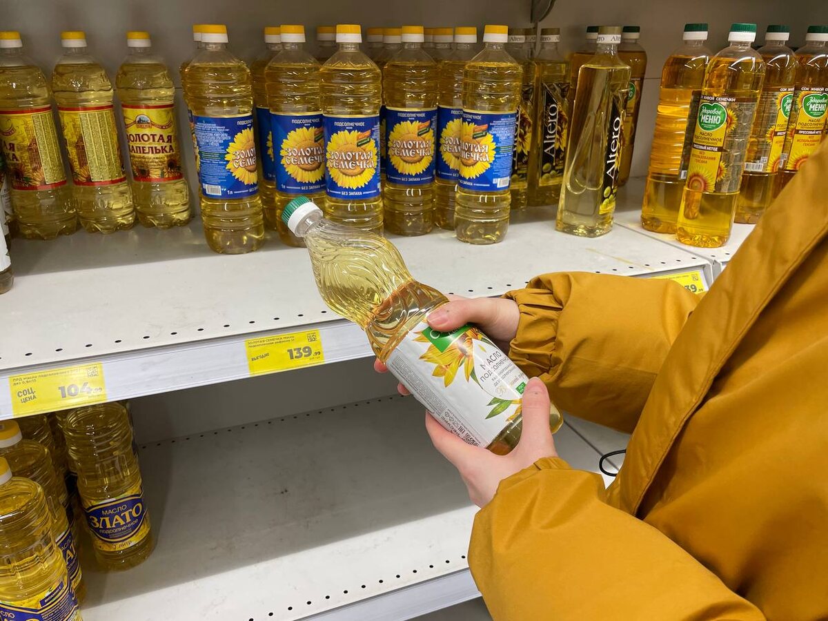    Теперь не покупаю дорогое растительное масло: просто смотрю на три важных слова на упаковке, рассказываю какие