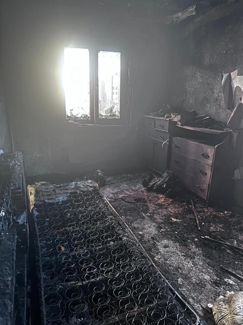    Фото пресс-службы СУ СКР по Свердловской области/ Квартира после пожара