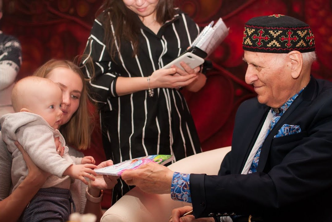 Ш.А. Амонашвили с участниками курсов