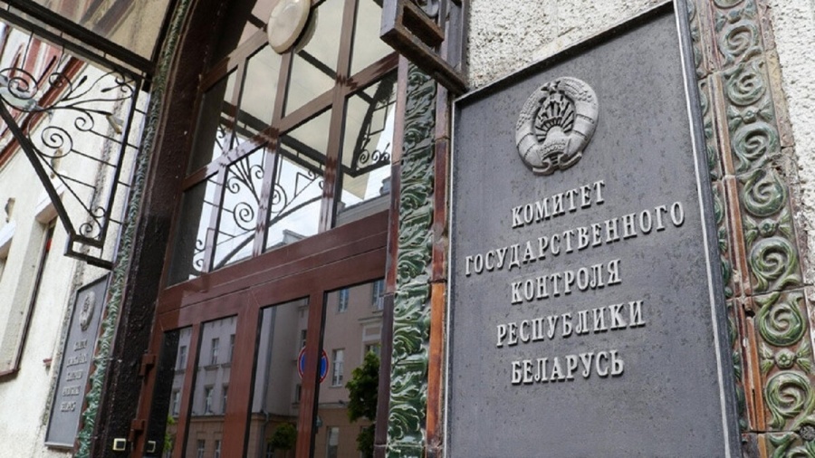     Штраф 50 "базовых": организация 10 лет незаконно эксплуатировала склады, где работают люди