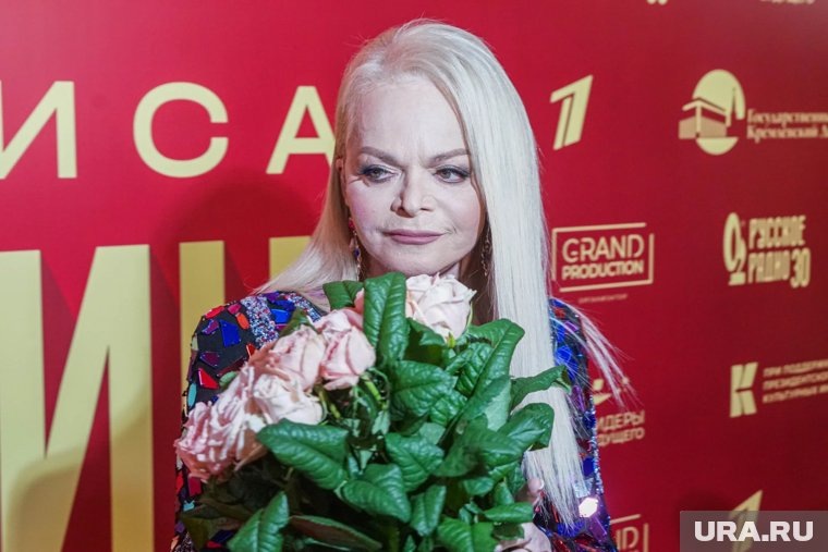     Долина находилась под крайне сильным психологическим воздействием