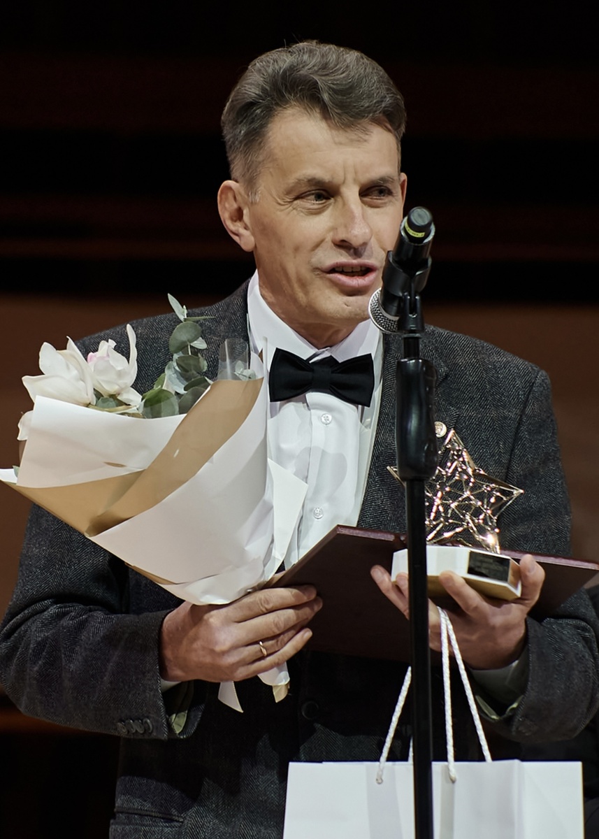 Петр Ширков на вручении ему Всероссийской премии «За верность науке» в номинации «Наставник», 2023 г. Фото Минобрнауки России.